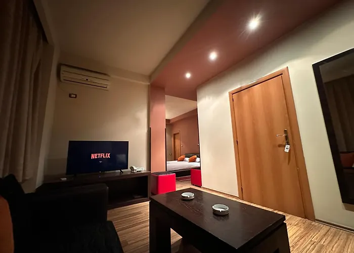 Epidami Hotel Kashari